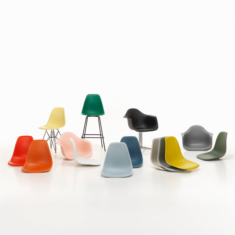 Vitra - Eames Plastic Side Chair DSL RE