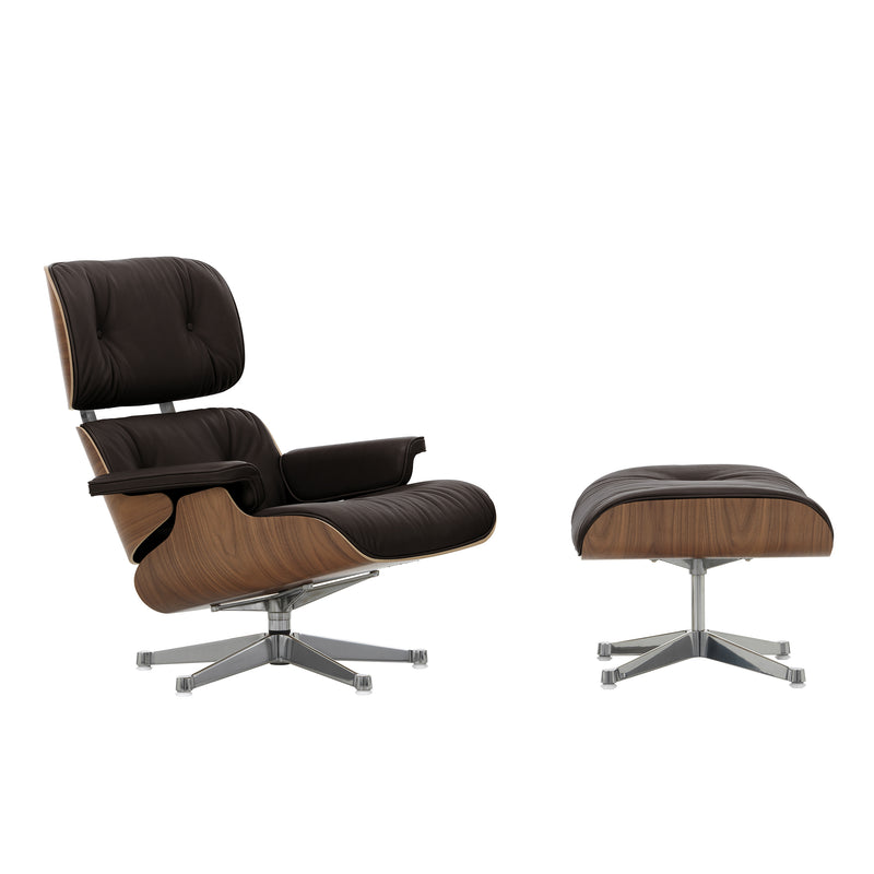 Vitra - Lounge Chair &amp; Ottoman | Leder Premium F 68 chocolate / Nussbaum natur / poliert