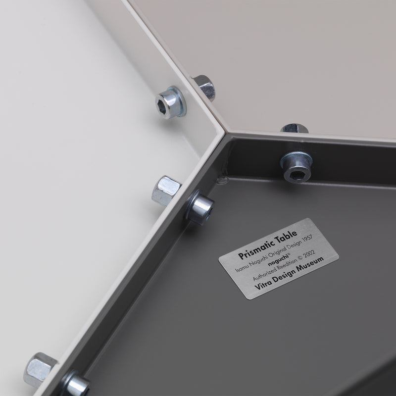 Vitra - Prismatic Table