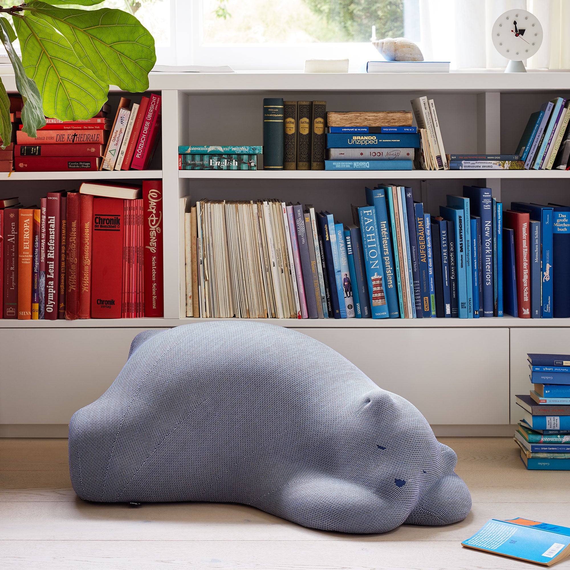 Vitra - Resting Bear | 