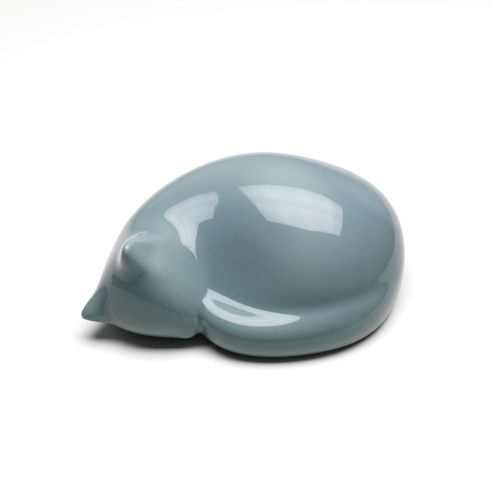 Vitra - Resting Cat | small / hellblau
