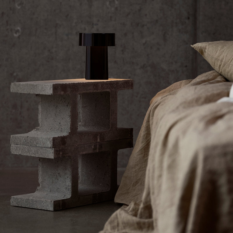 Zone Denmark - Oblong LED Akku-Leuchte | black
