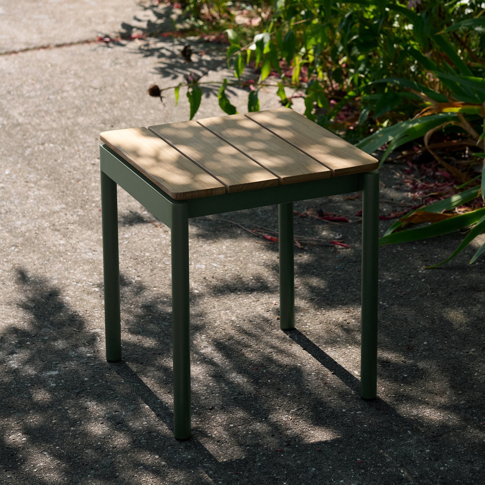&amp;Tradition - Ville AV47 Gartenhocker | bronze grün