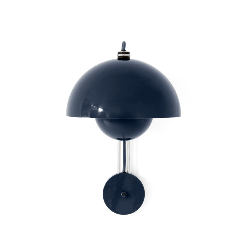 &amp;Tradition - Flowerpot Wandleuchte VP8 | stahlblau