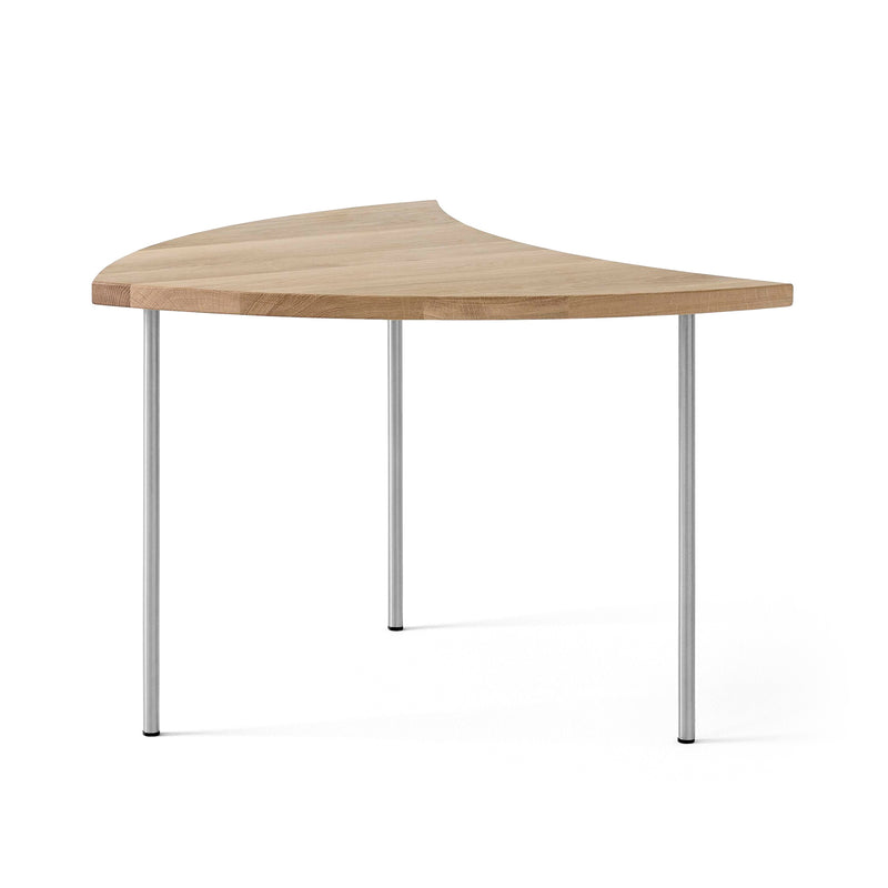 &amp;Tradition - Pinwheel HM7 Beistelltisch | Eiche / Edelstahl