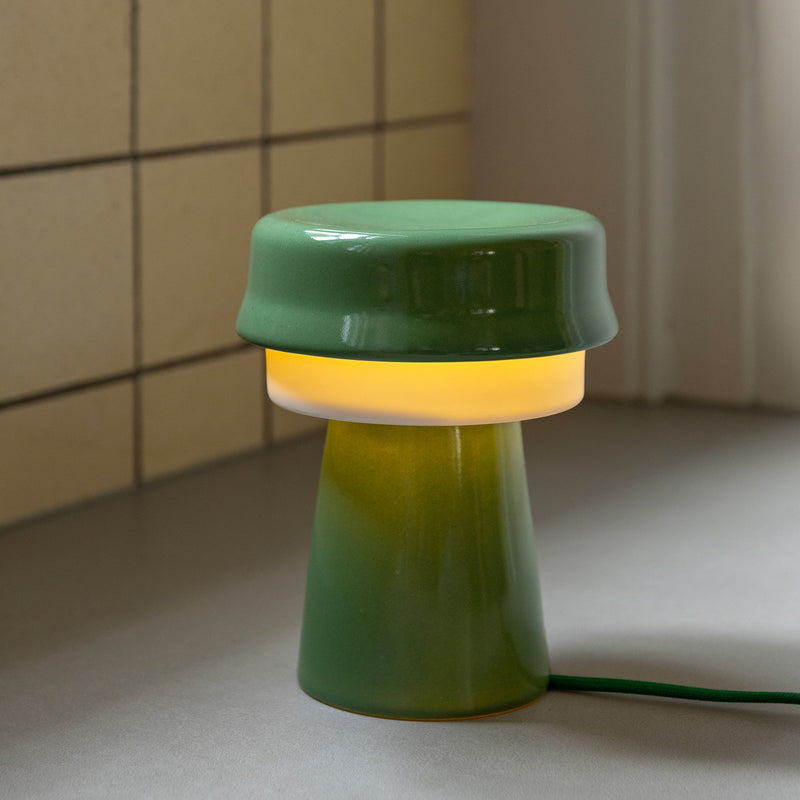 &amp;klevering - Hat Tischleuchte | green/white