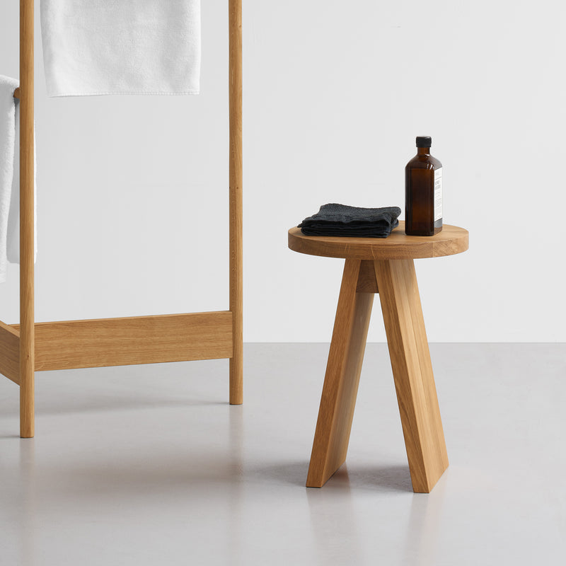 e15 - EK01 Stool Hocker
