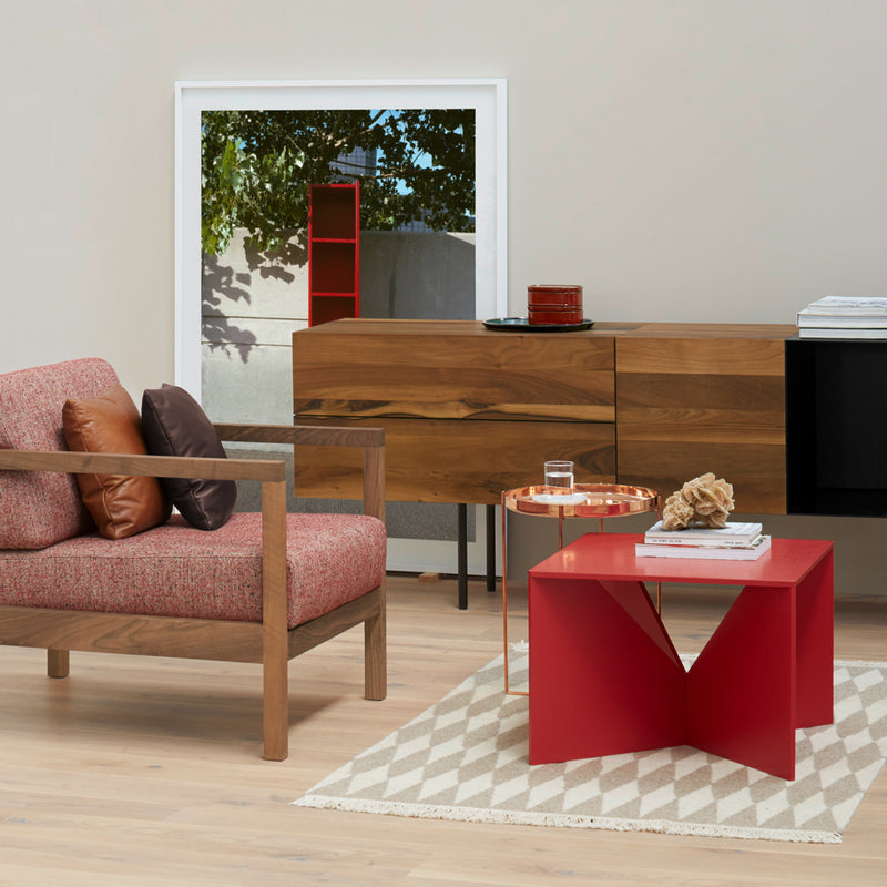 e15 - FK04 Calvert Couchtisch