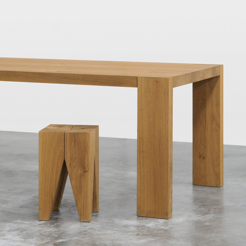 e15 - ST04 Backenzahn Hocker