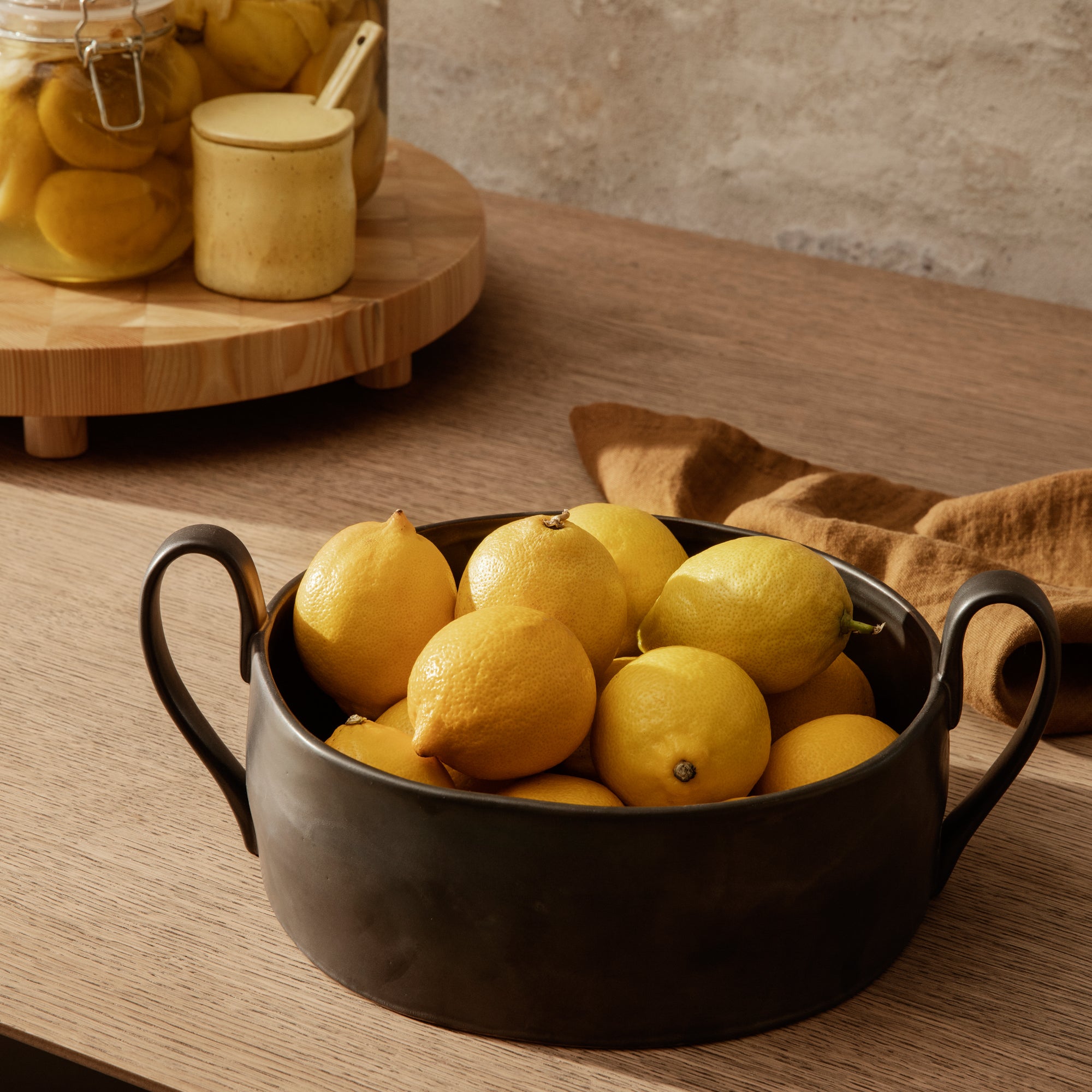 Ferm Living - Flow Obstschale | schwarz