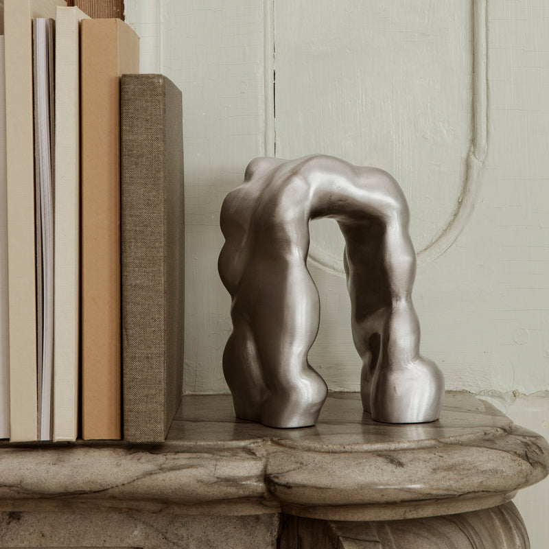 Ferm Living - Morf Skulptur und Buchstütze