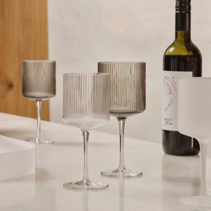 Ferm Living - Ripple Weinglas (2er-Set)