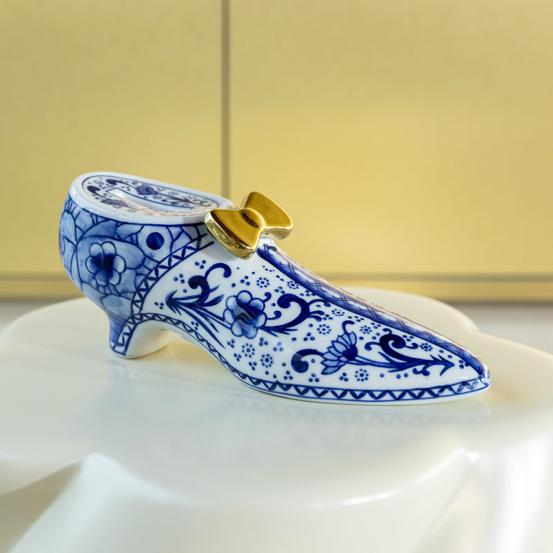 &amp;klevering - Delftware Shoe Spardose | 