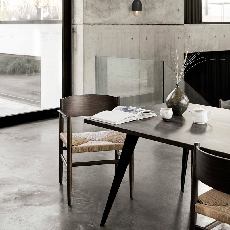 Mater - Dining Table