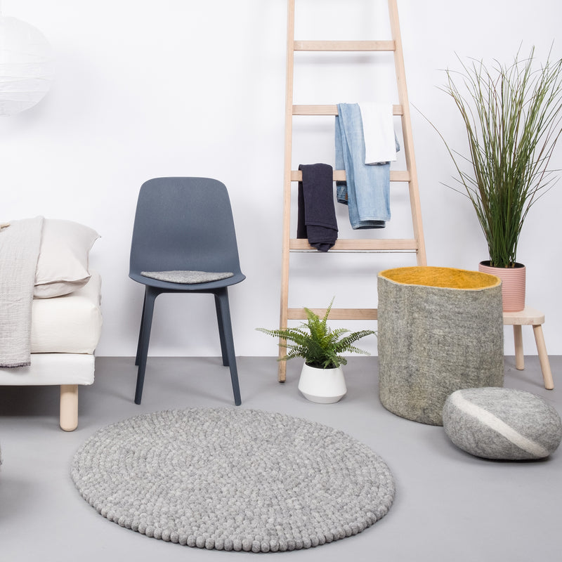 myfelt - Carl Kieselstein Pouf