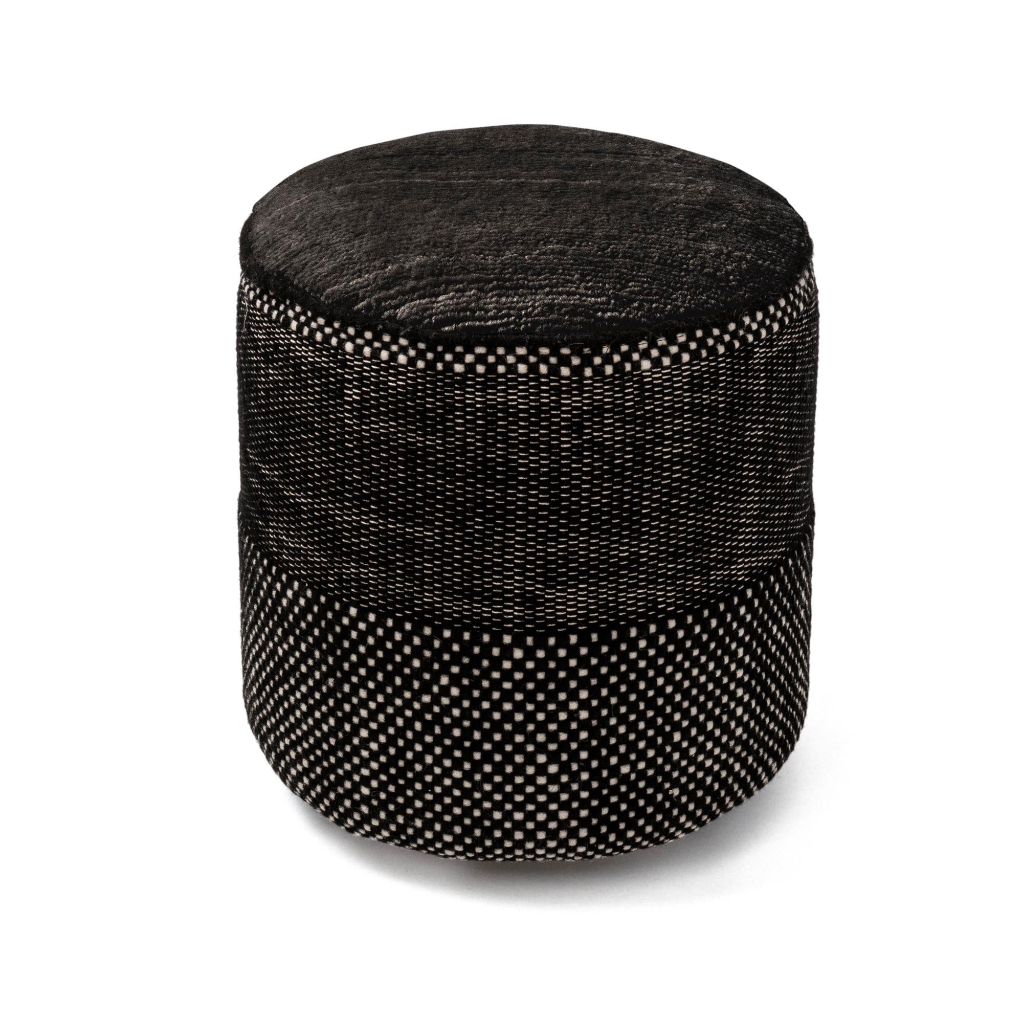 nanimarquina - Tres Persian Pouf | Ø 40 x H 43 cm / schwarz