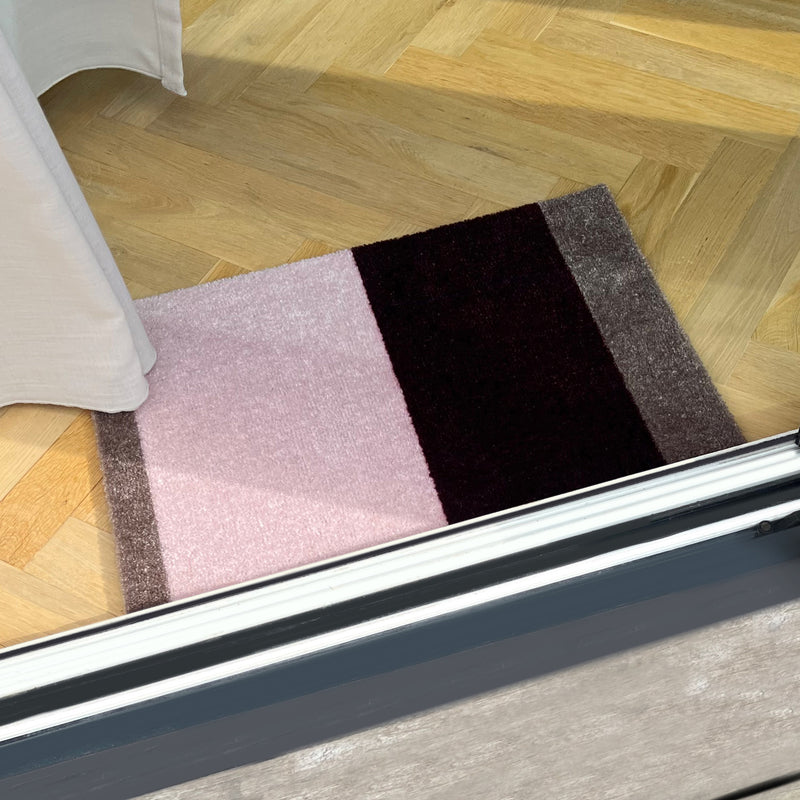 tica copenhagen - Stripes Vertical Läufer | 40 x 60 cm / bordeaux/rose/sand